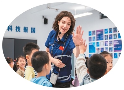 孩子们上击, cn, 手的想法并 孩子们上击, cn, 手的想法并