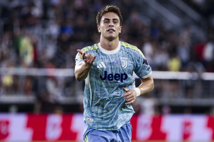 与俱乐部给, 报价